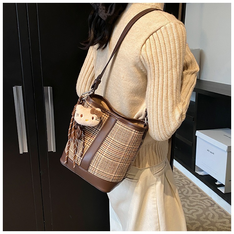 Túi Xách Kẻ Caro- Đeo Chéo - Vintage -tt250858