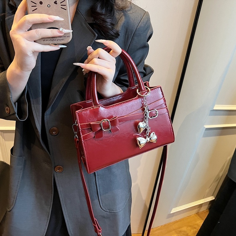 Túi Cầm Tay Sang Chảnh Có Dây Đeo Chéo Tùy Chỉnh - tt250708