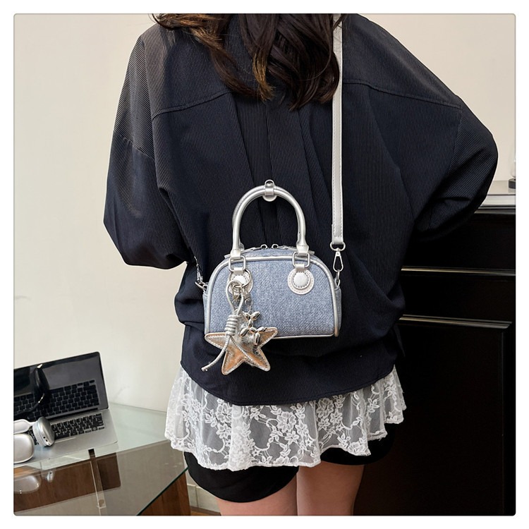 Túi Bò Xinh Xắn Đáng Yêu Phối Bạc - tt250859 - túi xách