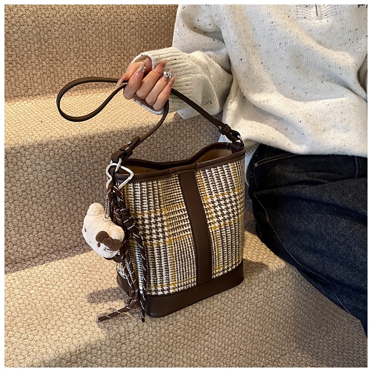 Túi Xách Kẻ Caro- Đeo Chéo - Vintage -tt250858
