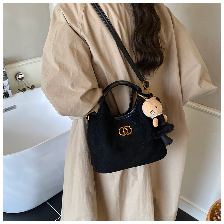 Túi Da Lộn Size Nhỏ Có Dây Đeo Phù Hợp Đi Chơi - tt251060