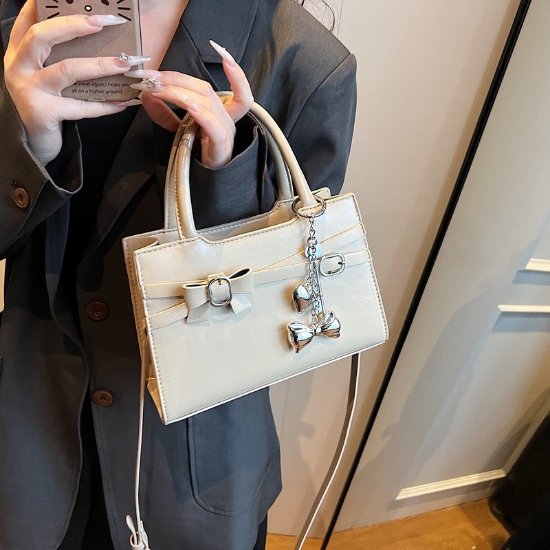 Túi Cầm Tay Sang Chảnh Có Dây Đeo Chéo Tùy Chỉnh - tt250708