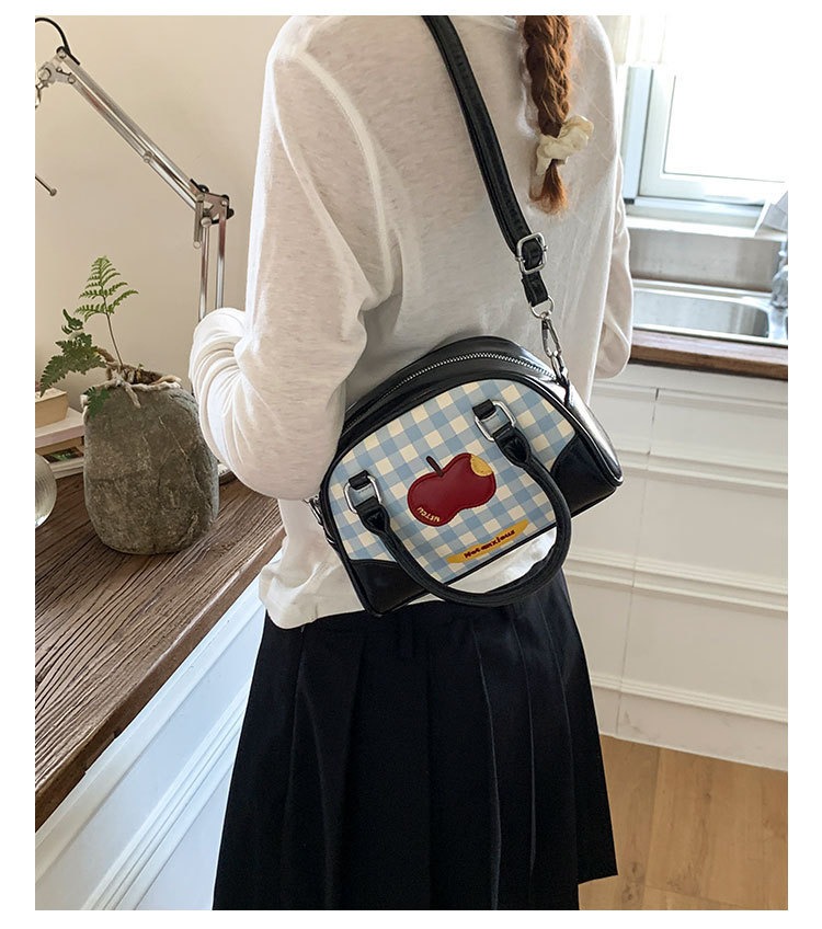 Túi Xách Đeo Chéo Cầm Tay Họa Tiết Quả Cherry Caro - tt250701