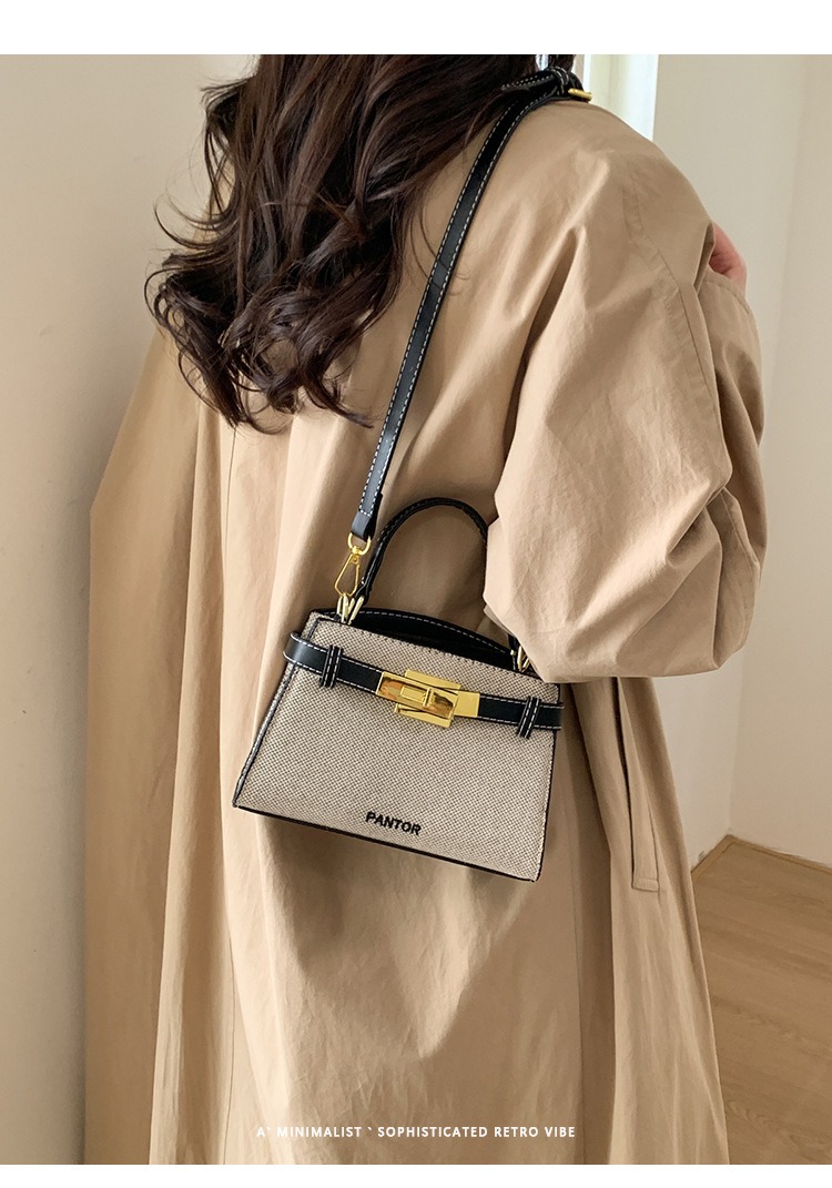 Túi Xách Size Nhỏ Thanh Lịch Nhẹ Nhàng - tt260421