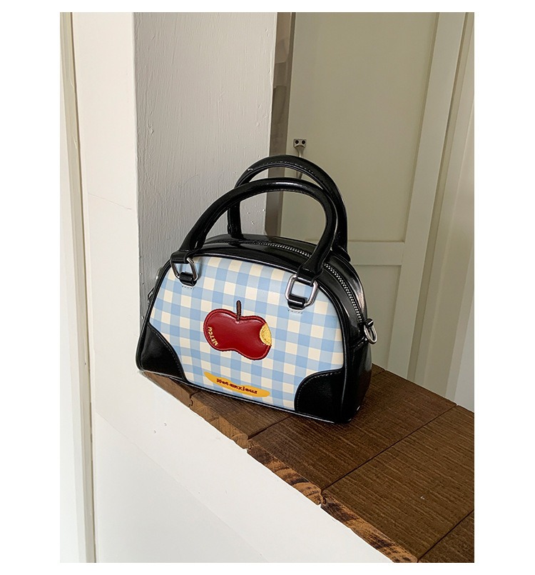 Túi Xách Đeo Chéo Cầm Tay Họa Tiết Quả Cherry Caro - tt250701