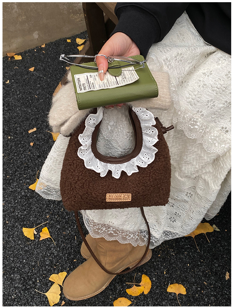 Túi Lông Size Nhỏ Dễ Phối Outfit - tt251245