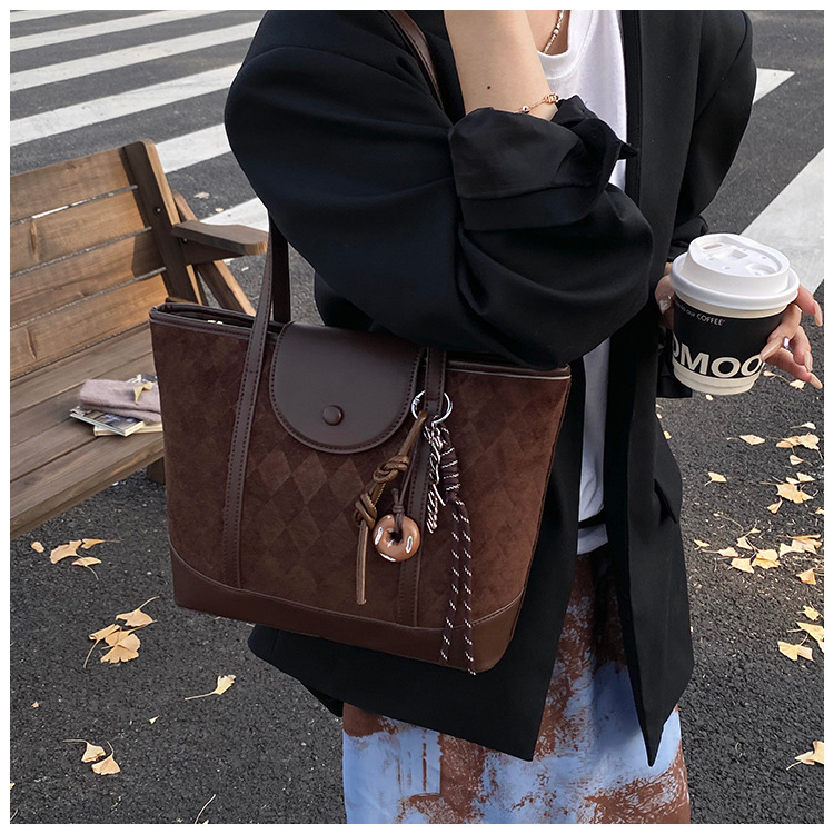 Túi Size Vừa Phù Hợp Đi Làm Đi Chơi - tt251014