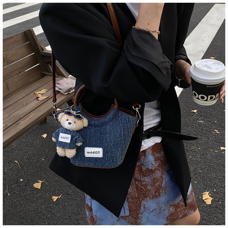 Túi Màu Bò Phong Cách Thanh Lịch Dễ Phối Đồ - tt251078