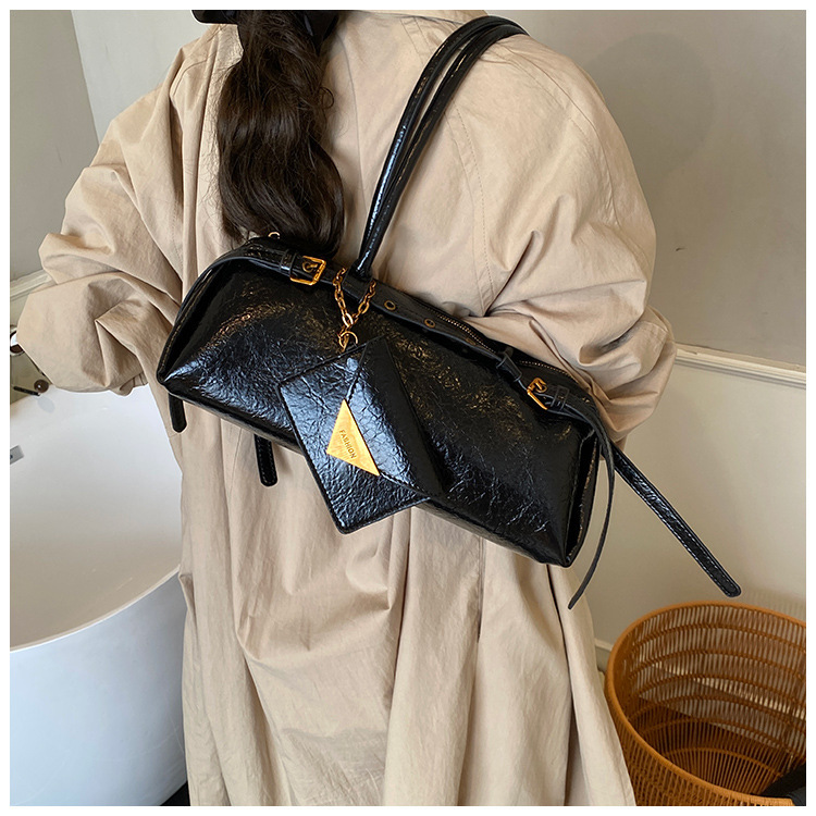 Kẹp Nách Đơn Giản Thanh Lịch - tt251026