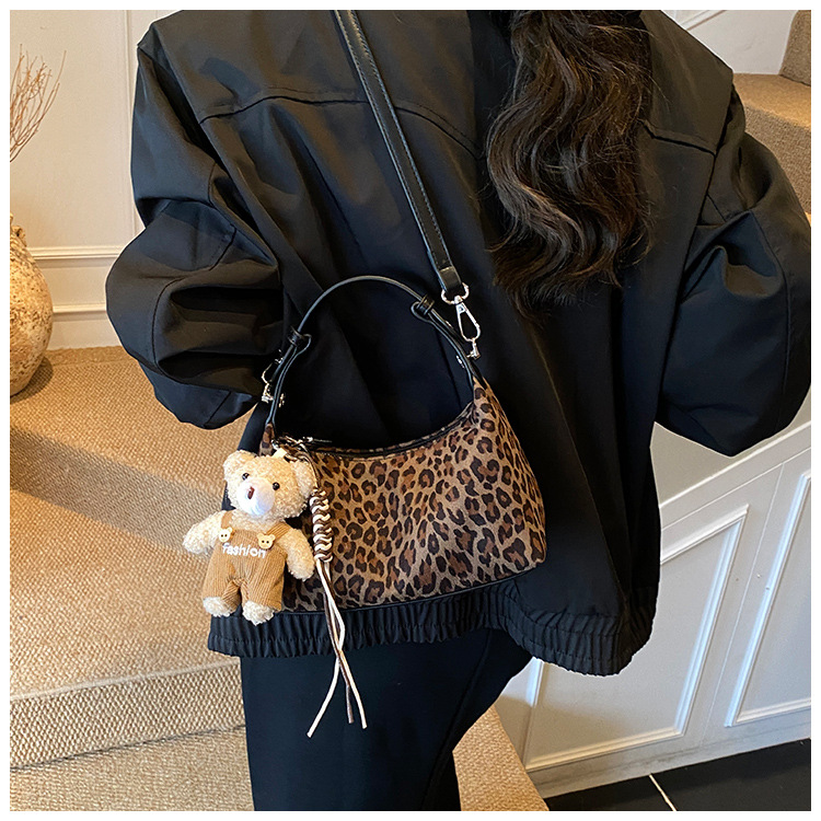 Túi Size Nhỏ Da Báo Thiết Kế Thời Trang Dễ Phối Đồ - tt251080