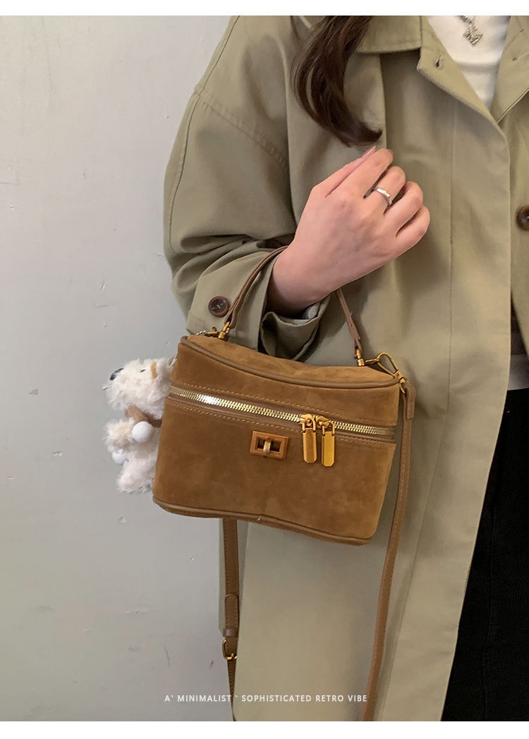 Túi Size Nhỏ Đeo Vai Đeo Chéo Tiện Lợi Mỗi Ngày - t251260