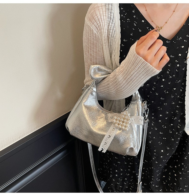 Túi Đeo Vai Đeo Chéo Dễ Phối Đồ Da Bóng - tt250808