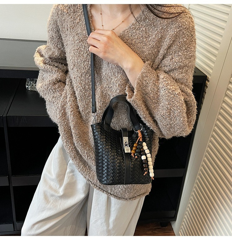 Túi Xách - Đi Biển - Cầm Tay Basic - 250924