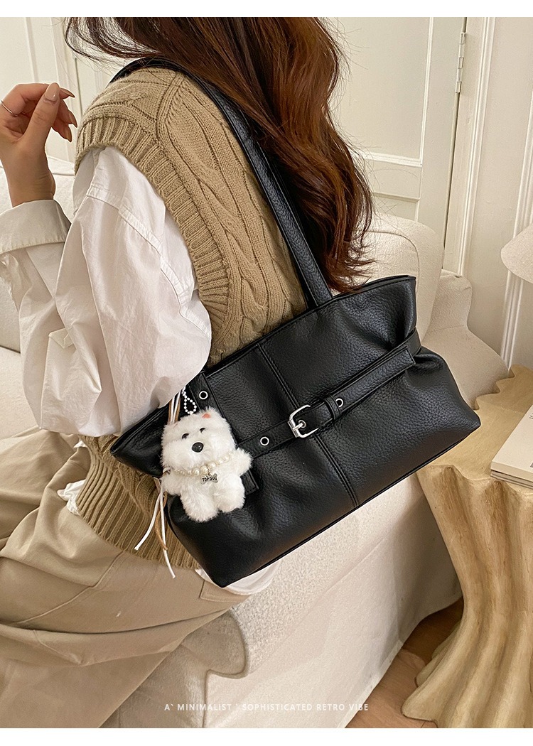 Túi Kẹp Nách Đeo Lên Là Đẹp - tt260439