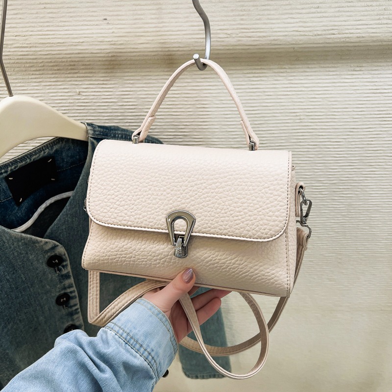 Túi Size Nhỏ Đi Chơi Cực Hợp - tt260436