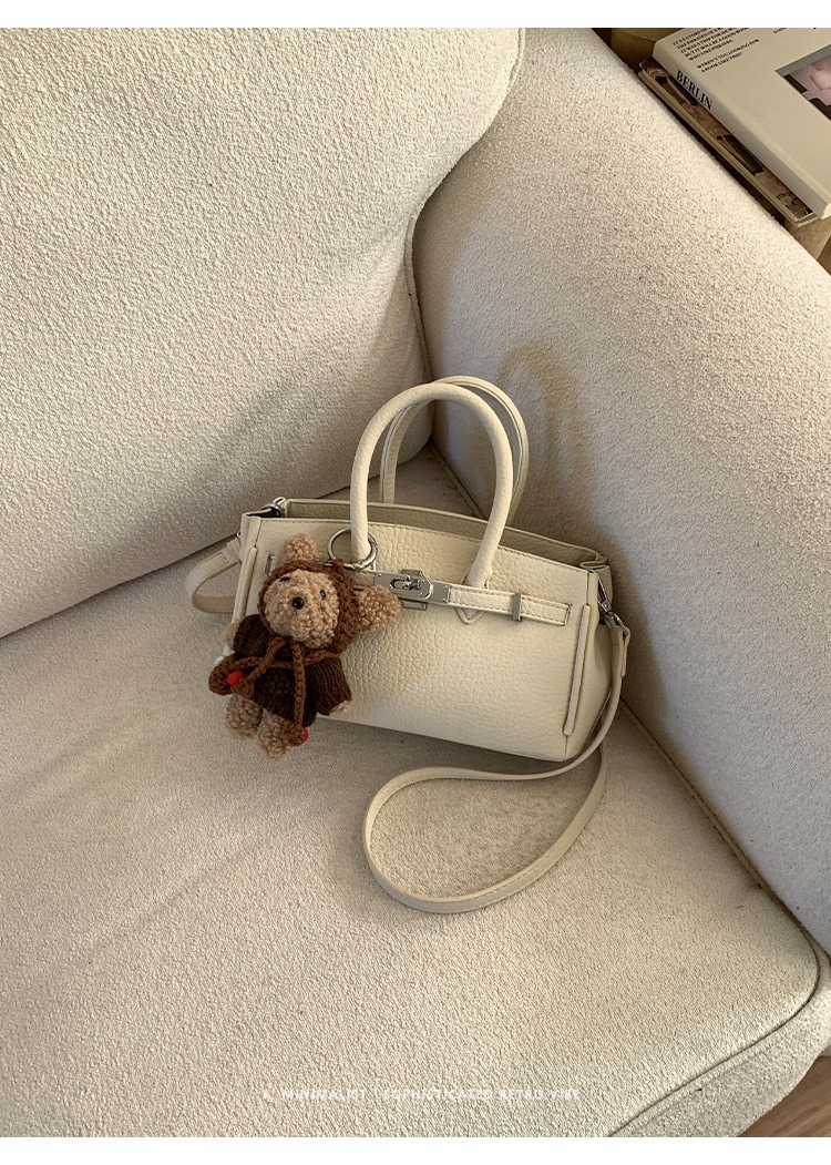 Túi Size Vừa Đơn Giản Mà Xinh - tt260427