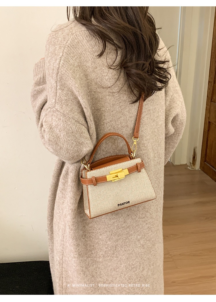 Túi Xách Size Nhỏ Thanh Lịch Nhẹ Nhàng - tt260421