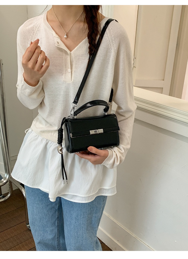 Túi Xách Size Nhỏ Gọn Gàng Thời Trang - tt260413