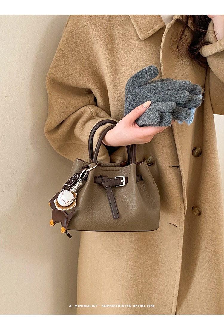 Túi Size Nhỏ Basic Dễ Phối - tt260437