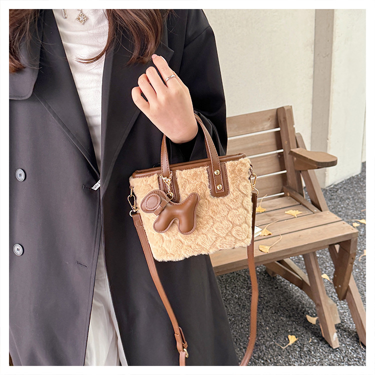 Túi Da Lộn Size Nhỏ Gu Nữ Tính - tt251159