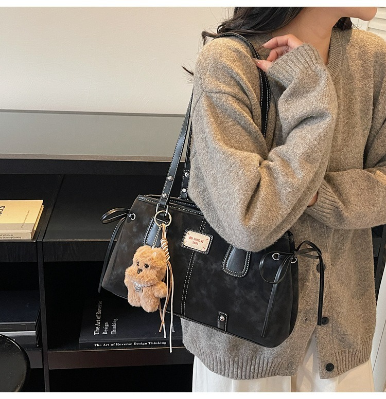 Túi Đeo Kẹp Nách Size Vừa Phù Hợp Đi Làm Đi Chơi - tt251226