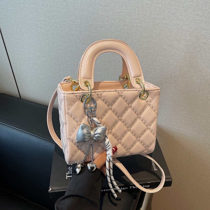 Túi Size Nhỏ Đeo Lên Là Xinh tt251105