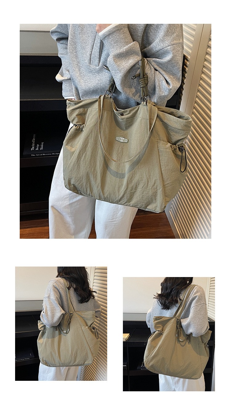 Túi Xách Size To Chất Dù Rộng Rãi Tiện Lợi tt260408