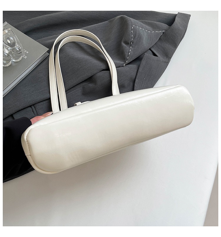 Túi Kẹp Nách Phong Cách Gen Z - tt260415