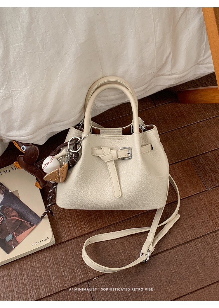 Túi Size Nhỏ Basic Dễ Phối - tt260437