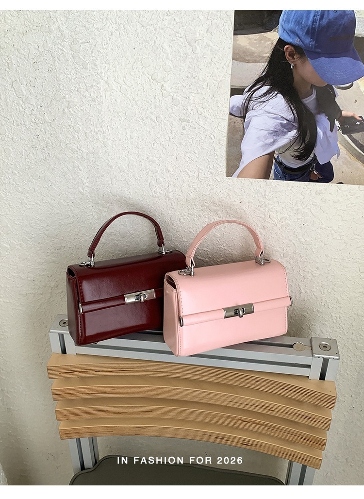 Túi Xách Size Nhỏ Gọn Gàng Thời Trang - tt260413