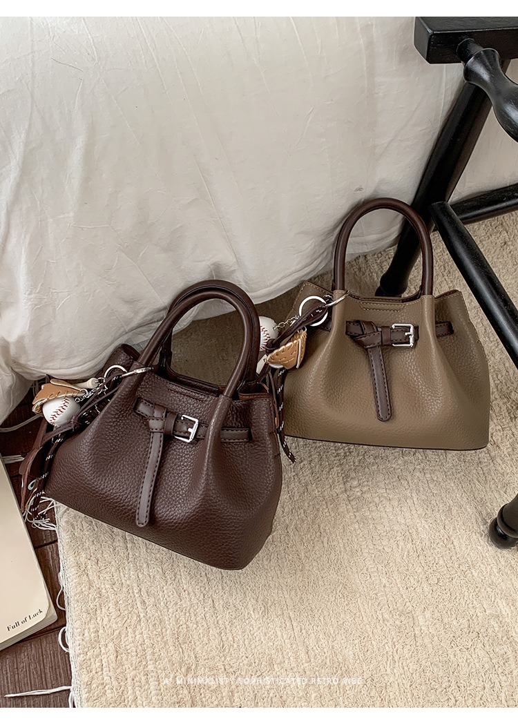 Túi Size Nhỏ Basic Dễ Phối - tt260437