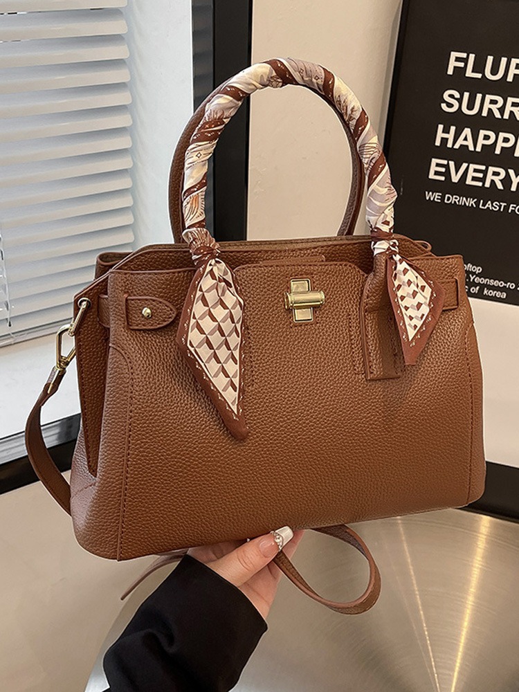 Túi Xách Size Vừa Gọn Gàng Sang Xịn - tt260426