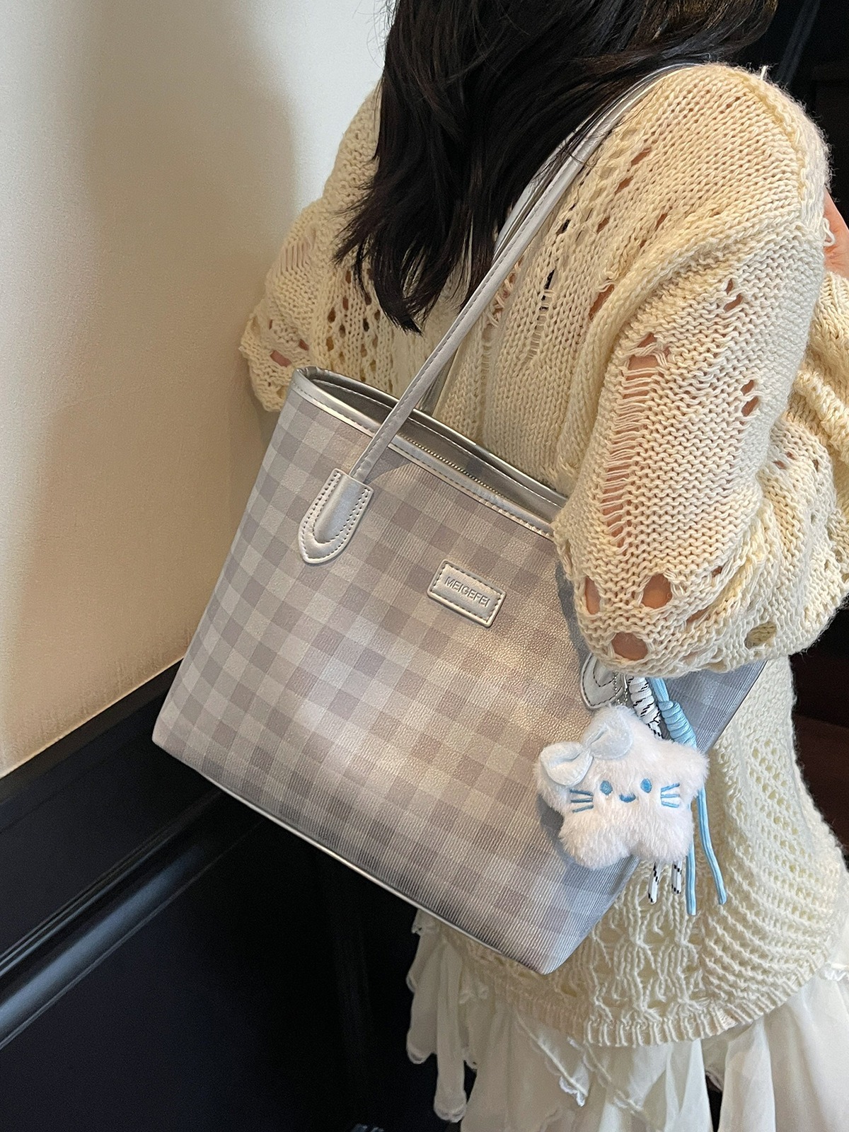 Túi Size To Đi Làm - Đi Chơi Tiện Lợi Nhiều Màu - tt250814