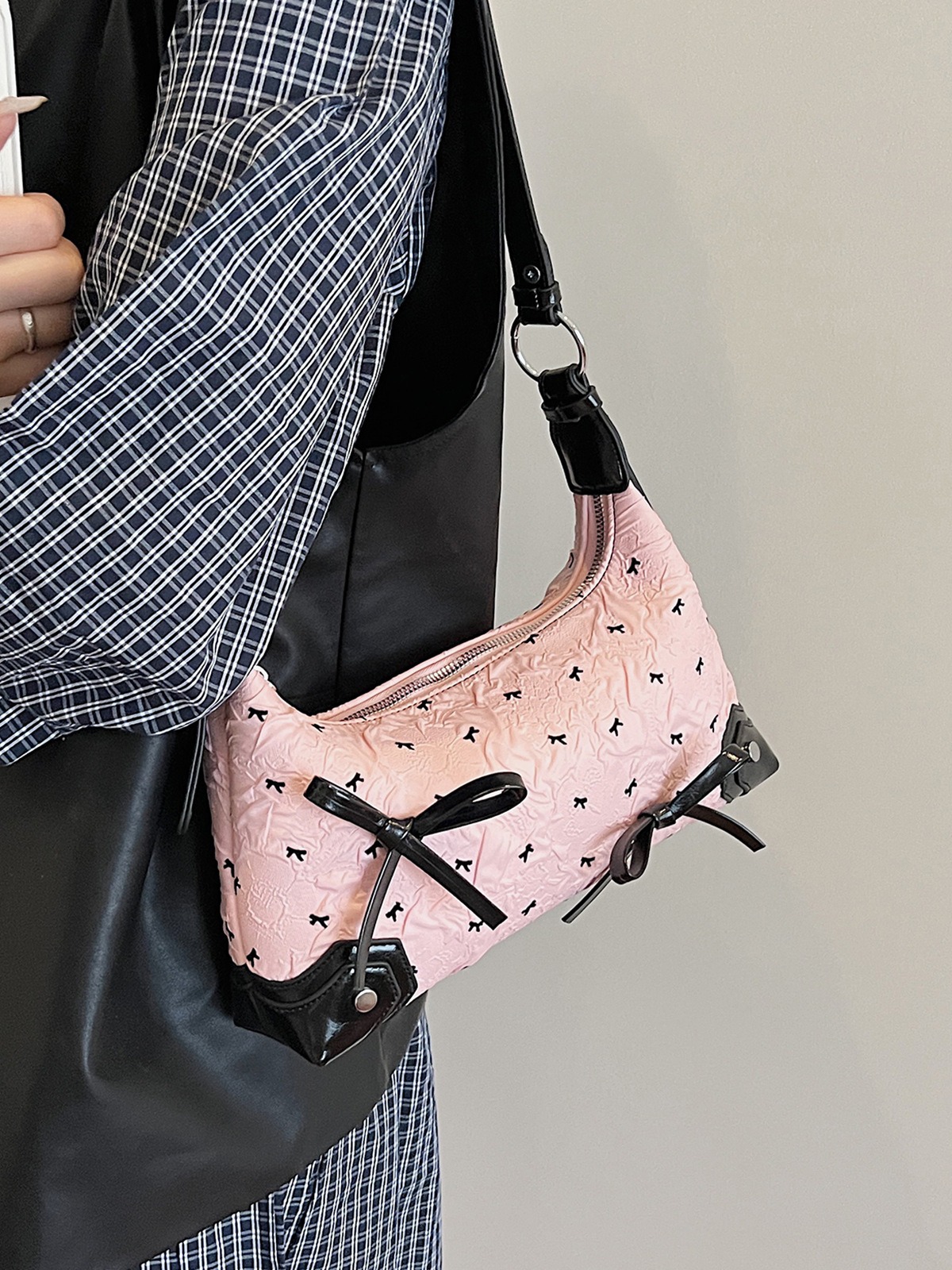 Túi Đeo Vai Đeo Chéo Nơ Bèo Dễ Thương - tt250716