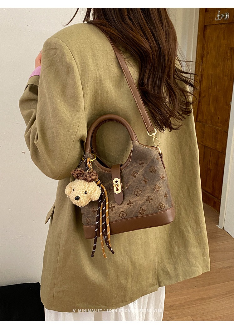 Túi Xách Nhỏ Nhẹ Nhàng Dễ Mang - tt250331