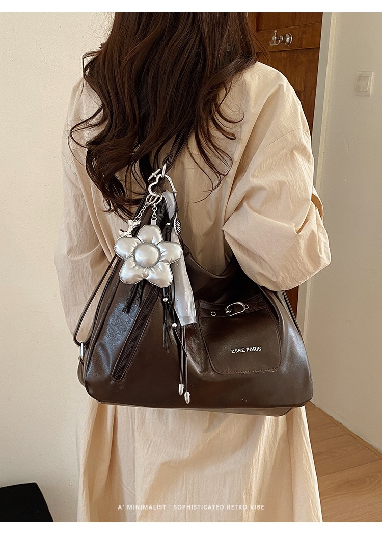 Túi Vừa Đeo Chéo Vừa Balo Cá Tính - tt260402