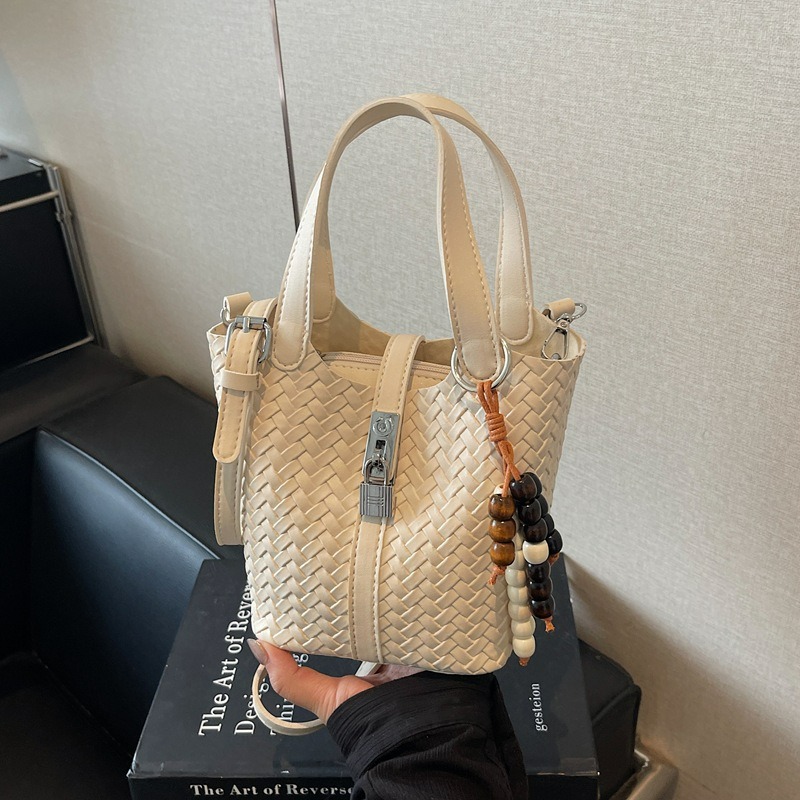 Túi Xách - Đi Biển - Cầm Tay Basic - 250924