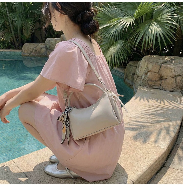 Túi Size Nhỏ Nhẹ Nhàng Thanh Lịch - tt250326