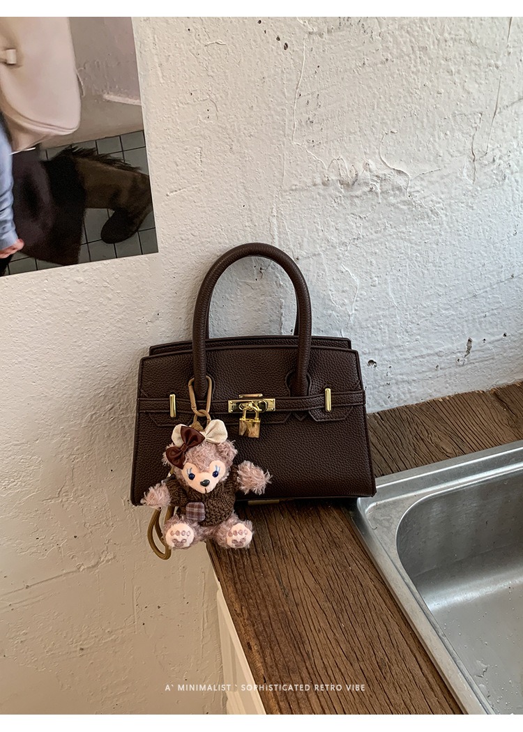 Túi Xách Size Nhỏ Nhỏ Mà Có Võ - tt260407