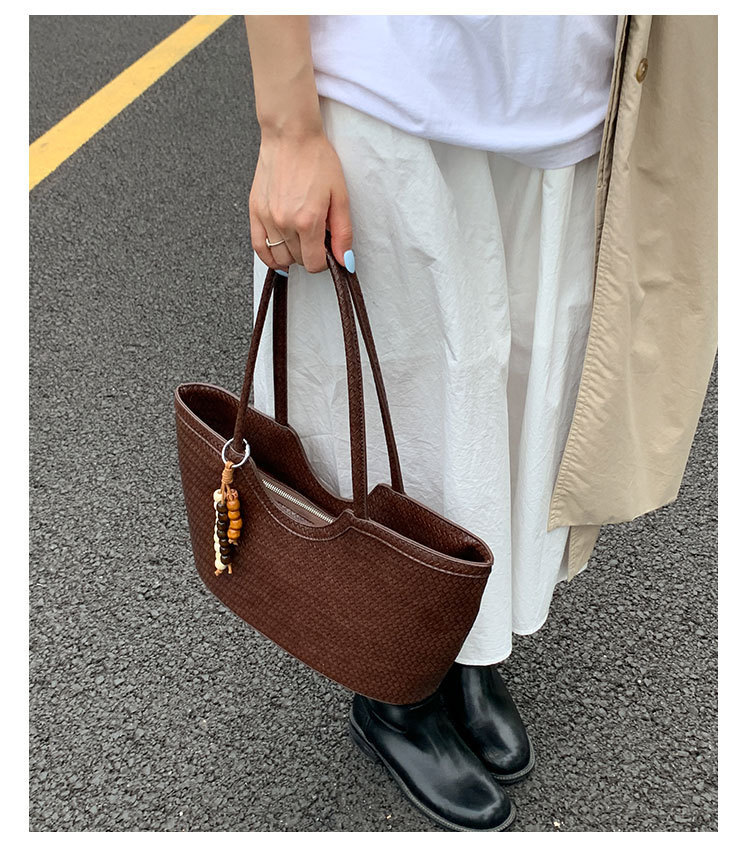 Túi Giỏ Siêu Hot Đeo Vai Hot Trend - tt250854