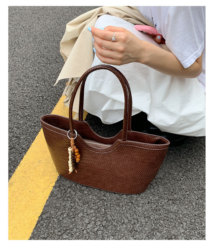 Túi Giỏ Siêu Hot Đeo Vai Hot Trend - tt250854