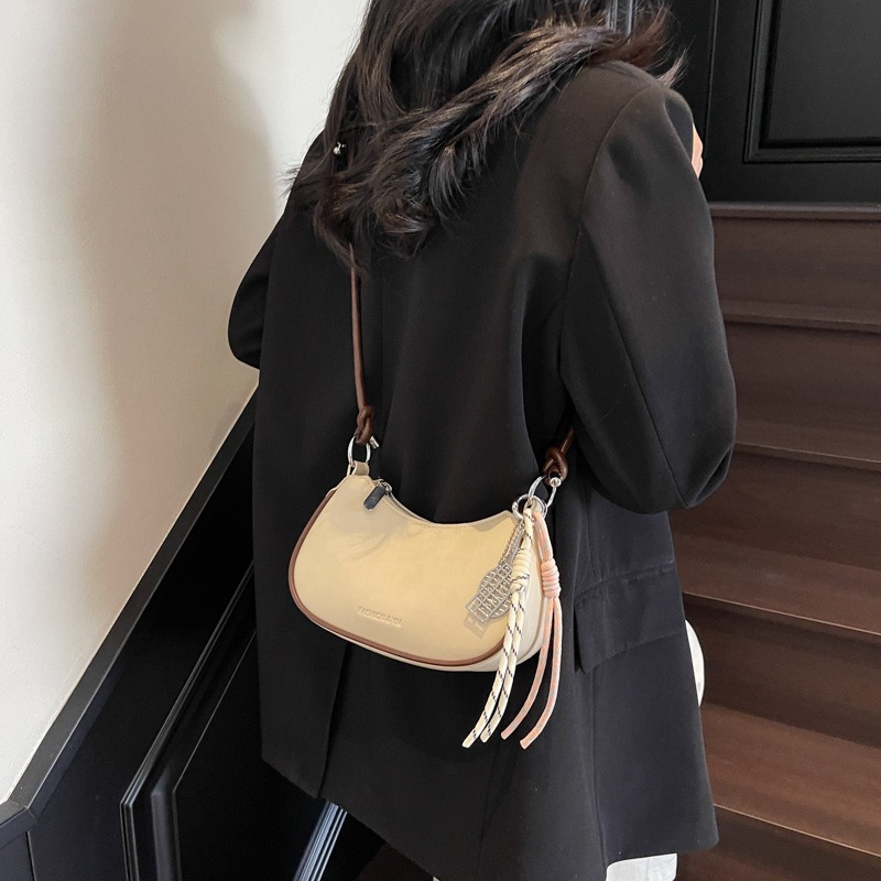 Túi Đeo Vai - Đeo Chéo Nhiều Màu Dễ Thương - tt250419