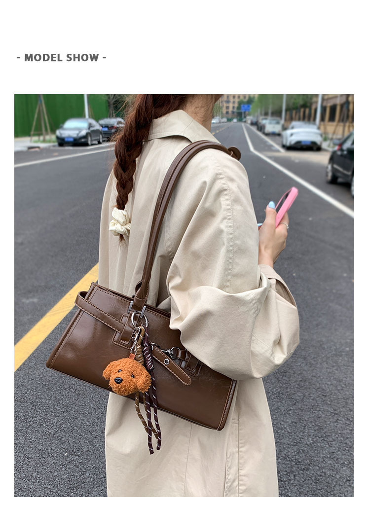 Túi Đeo Vai Kẹp Nách Kèm Charm Siêu Xinh - tt250853