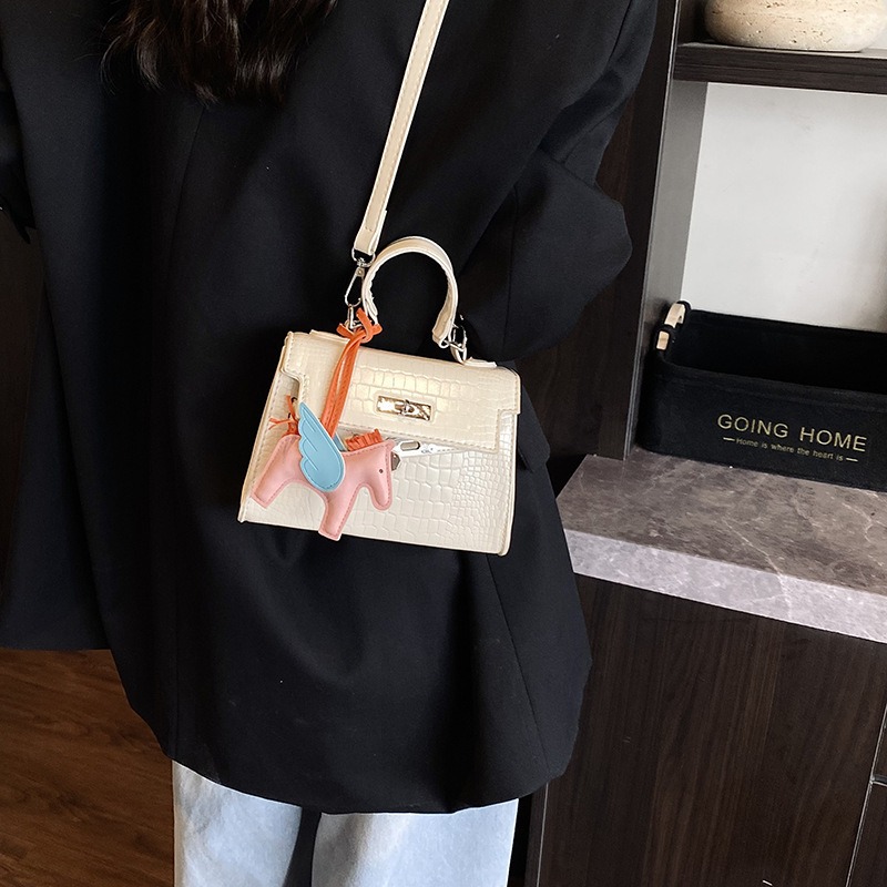 Túi Đeo Vai - Xách Tay-  Đeo Chéo Sang Chảnh - tt250526