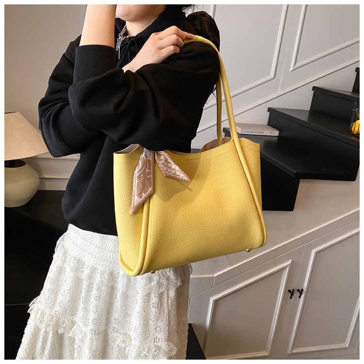 Túi Đeo Vai Size Lớn Chất Siêu Thích - tt250506