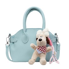 Túi Đeo Chéo Cầm Tay kèm Charm Xinh Yêu Dễ Thương - tt250520