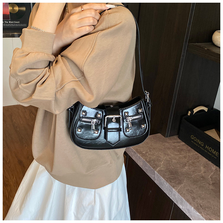 Túi Đeo Vai Kẹp Nách Kiểu Dáng Năng Động Trẻ Trung - tt250905