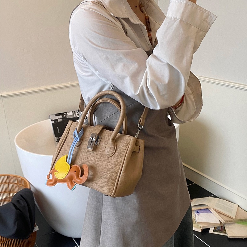 Túi Đeo Chéo Nữ Có Quai Xách Tay Điệu Đà -  tt250622