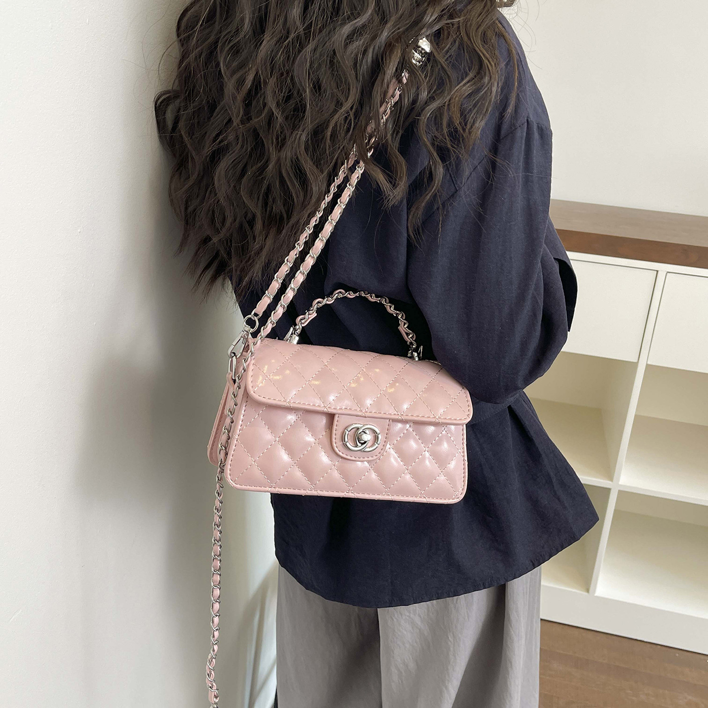 Túi Size Nhỏ Đựng Gọn Vẫn Đẹp - tt260348