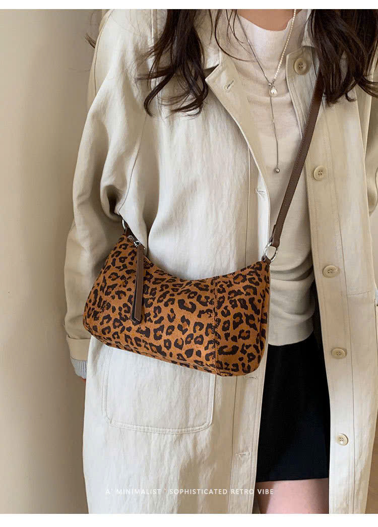 Túi Da Lộn Size Nhỏ Có Dây Đeo Phù Hợp Đi Chơi - tt251062